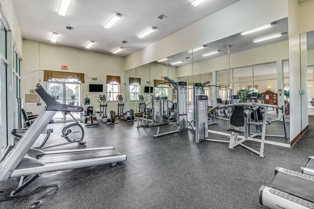 9911 Porta Leona Lane, Boynton Beach, FL 33472