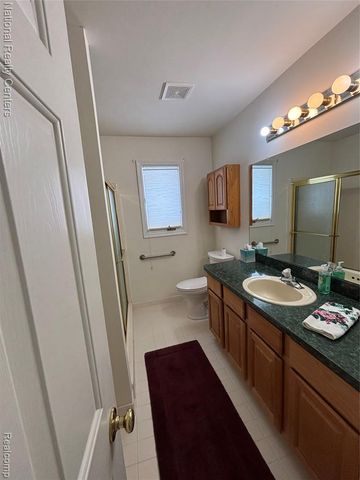 51 Mill Creek Avenue, Lapeer, MI 48446