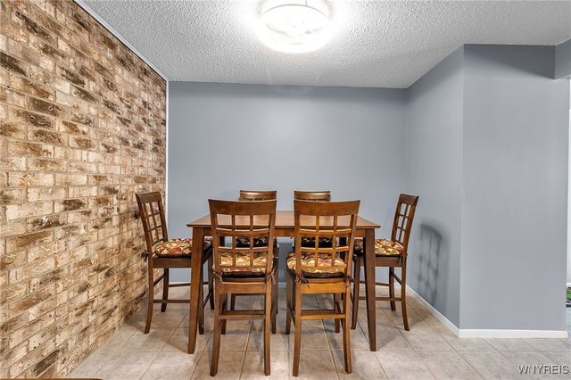 90 Foxberry Drive A, Amherst, NY 14068