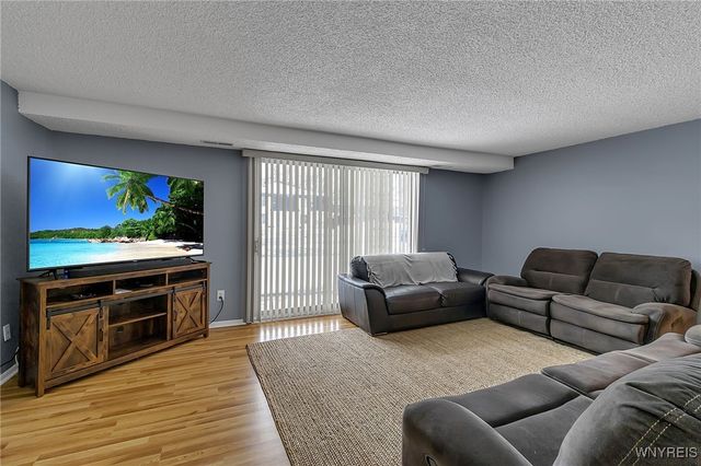 90 Foxberry Drive A, Amherst, NY 14068