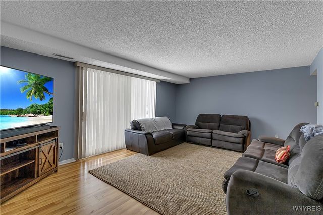 90 Foxberry Drive A, Amherst, NY 14068