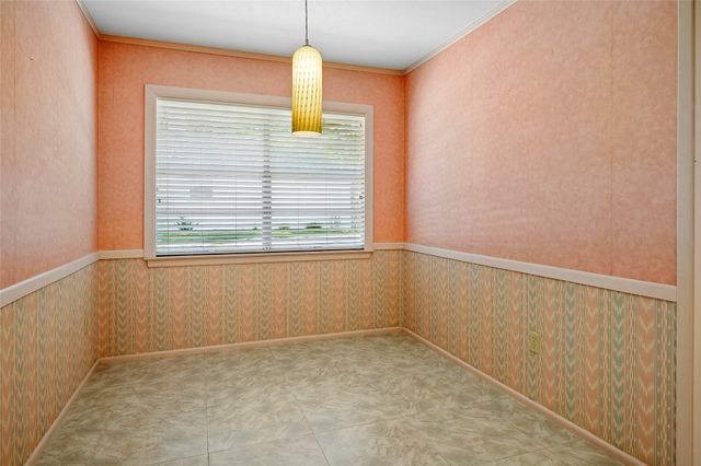 1204 Springwood Court, Euless, TX 76040