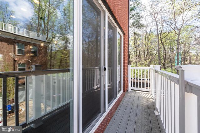 10326 GROSVENOR PL, North Bethesda, MD 20852