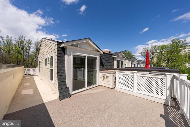 10326 GROSVENOR PL, North Bethesda, MD 20852
