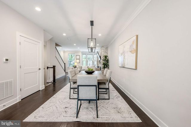 10326 GROSVENOR PL, North Bethesda, MD 20852