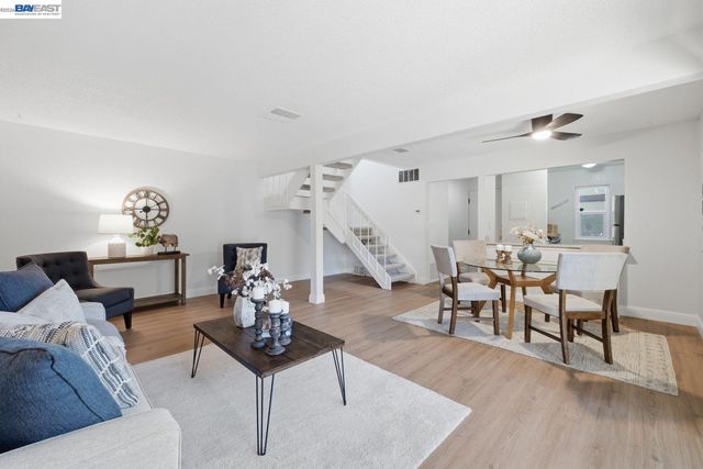 1526 Parkwood Pl, Concord, CA 94521