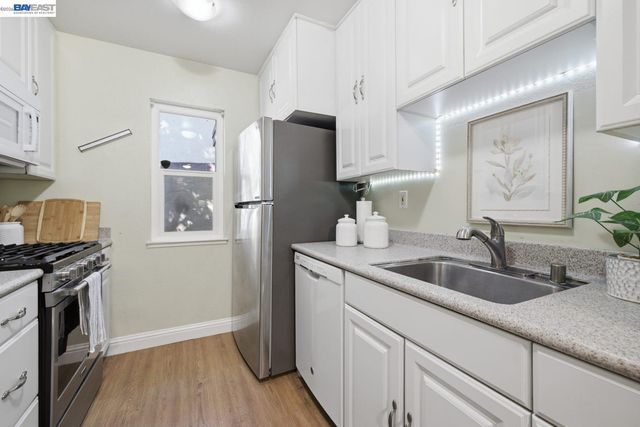 1526 Parkwood Pl, Concord, CA 94521