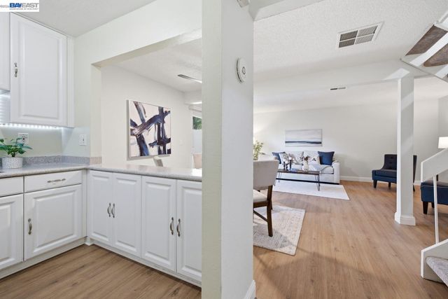 1526 Parkwood Pl, Concord, CA 94521