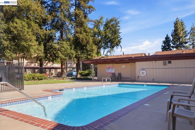 1526 Parkwood Pl, Concord, CA 94521