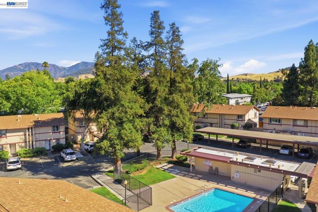 1526 Parkwood Pl, Concord, CA 94521
