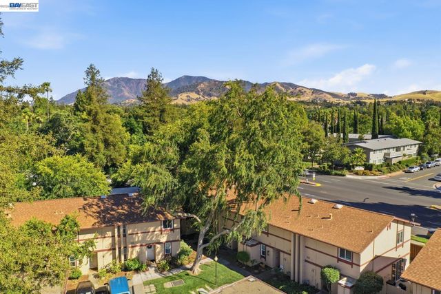 1526 Parkwood Pl, Concord, CA 94521
