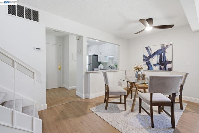 1526 Parkwood Pl, Concord, CA 94521