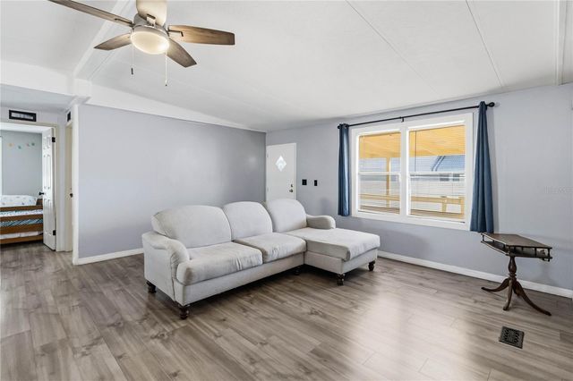 2320 DARBY LANE, St Cloud, FL 34769