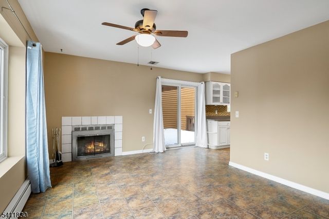 31 Independence Way, Rockaway Twp., NJ 07866