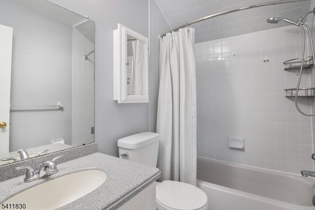 31 Independence Way, Rockaway Twp., NJ 07866