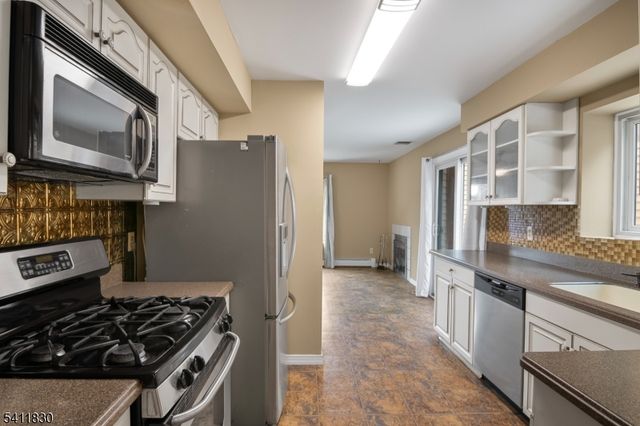 31 Independence Way, Rockaway Twp., NJ 07866