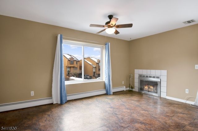 31 Independence Way, Rockaway Twp., NJ 07866