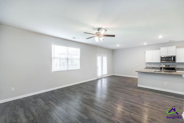 200 Harrow Drive, Perry, GA 31069
