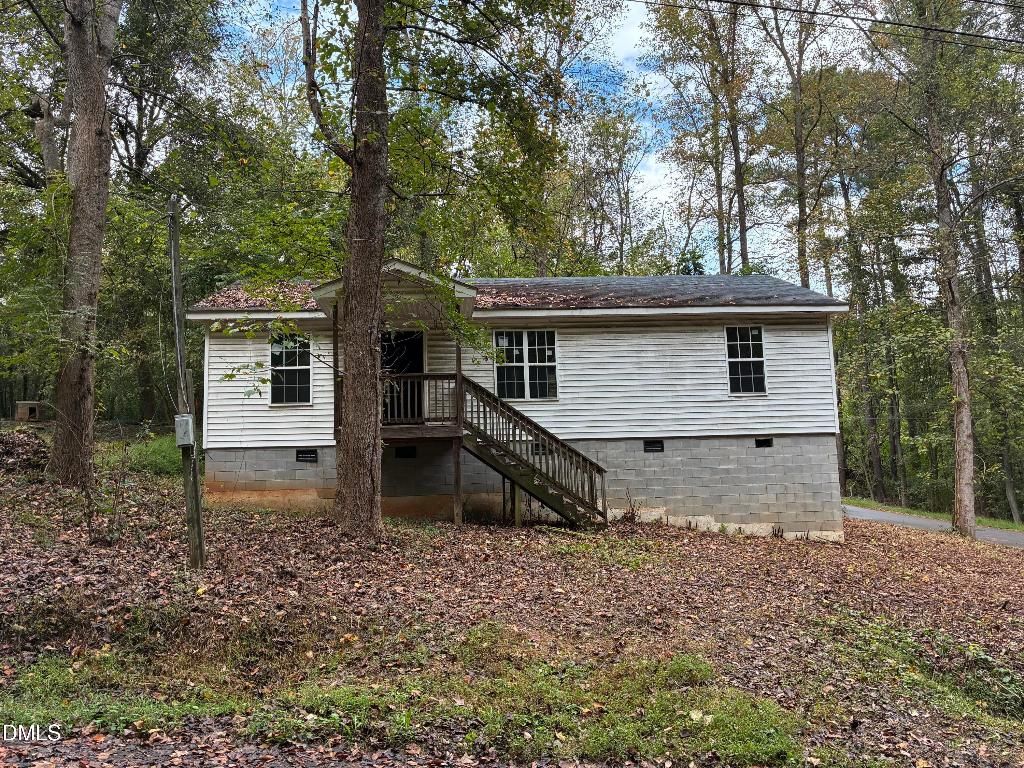 1100 Booker Street, Henderson, NC 27536