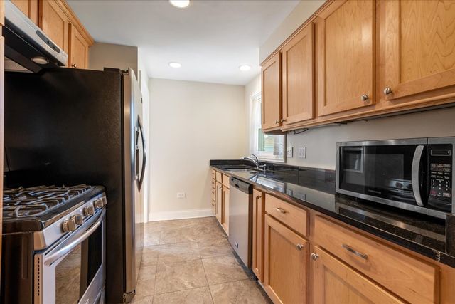 7350 W Summerdale Avenue, Chicago, IL 60656