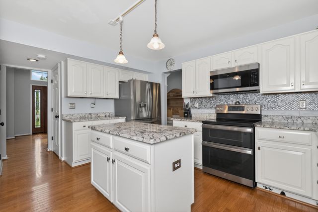10070 Cedarwood Drive, Union, KY 41091