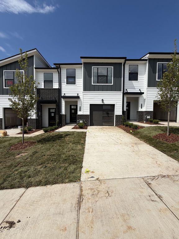 913 Tellico Street, Gallatin, TN 37066