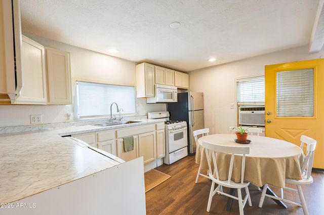 165 E Via Mercado --, Huachuca City, AZ 85616