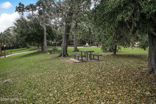 4241 LEXINGTON Avenue, Jacksonville, FL 32210