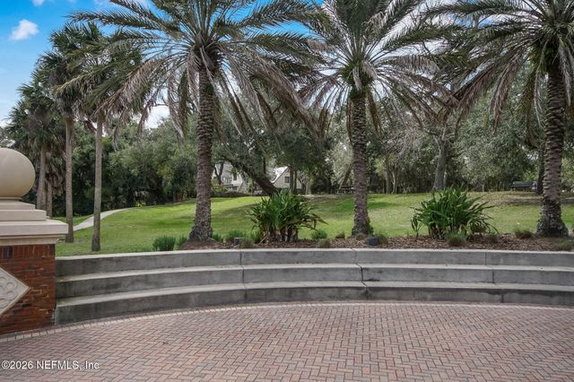 4241 LEXINGTON Avenue, Jacksonville, FL 32210