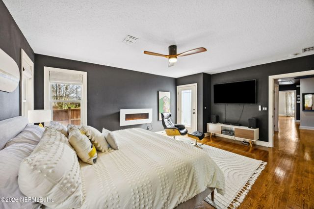 4241 LEXINGTON Avenue, Jacksonville, FL 32210