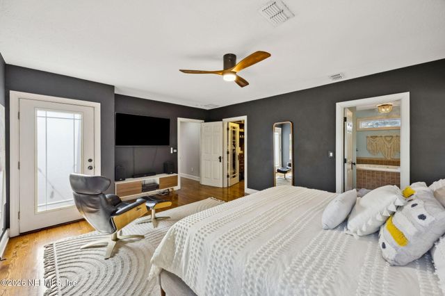 4241 LEXINGTON Avenue, Jacksonville, FL 32210