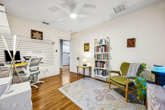 4241 LEXINGTON Avenue, Jacksonville, FL 32210