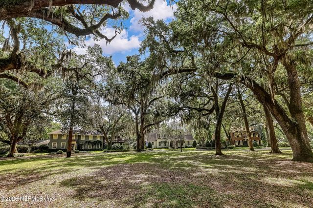 4241 LEXINGTON Avenue, Jacksonville, FL 32210