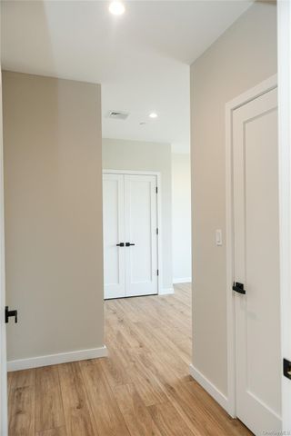 135 East Park Avenue 3F, Long Beach, NY 11561