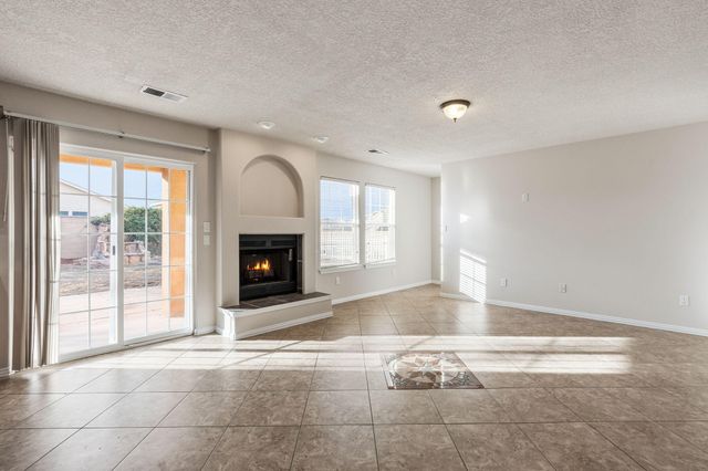 10331 Country Sage Drive NW, Albuquerque, NM 87114