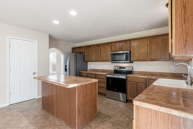 10331 Country Sage Drive NW, Albuquerque, NM 87114