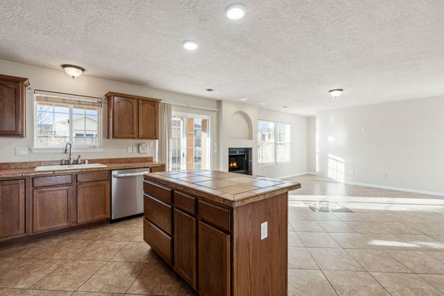 10331 Country Sage Drive NW, Albuquerque, NM 87114