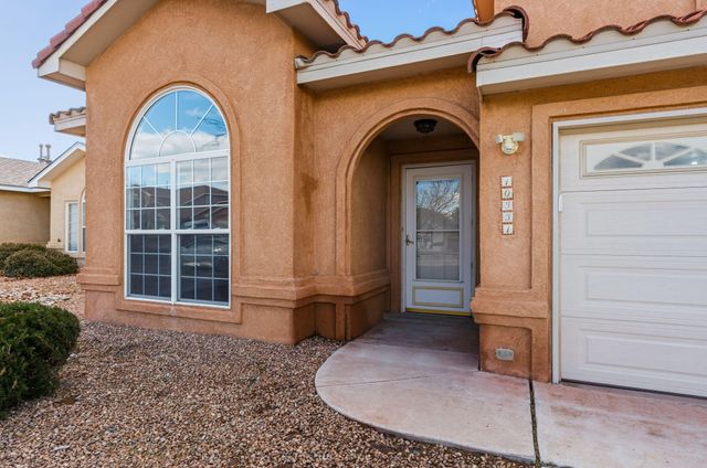 10331 Country Sage Drive NW, Albuquerque, NM 87114