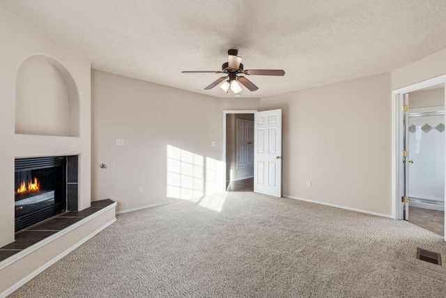 10331 Country Sage Drive NW, Albuquerque, NM 87114