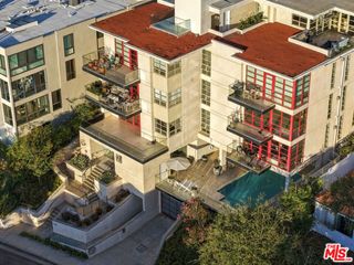 870 Haverford Avenue 202, Pacific Palisades (los Angeles), CA 90272