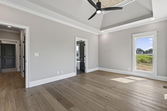 2764 Jasmine St, Lebanon, TN 37087