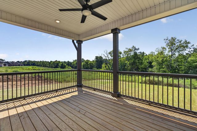 2764 Jasmine St, Lebanon, TN 37087
