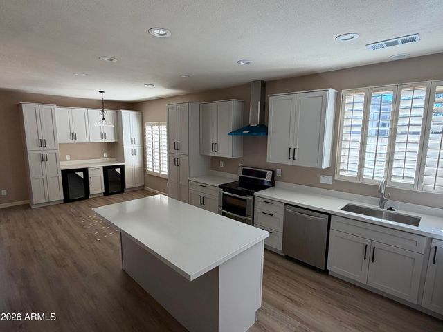 25823 N 67TH Lane, Peoria, AZ 85383