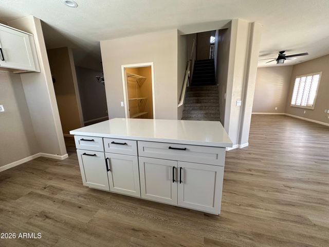 25823 N 67TH Lane, Peoria, AZ 85383