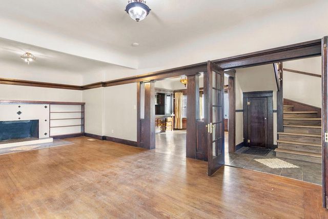 137 Downey Ave, Modesto, CA 95354