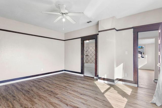 137 Downey Ave, Modesto, CA 95354