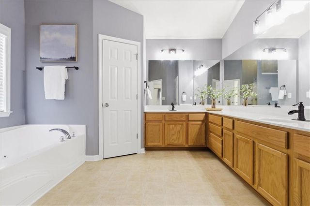 609 Hay Meadow Place, Acworth, GA 30102