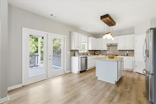 609 Hay Meadow Place, Acworth, GA 30102