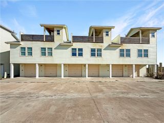 126 W Palm Beach Road, Port Aransas, TX 78373