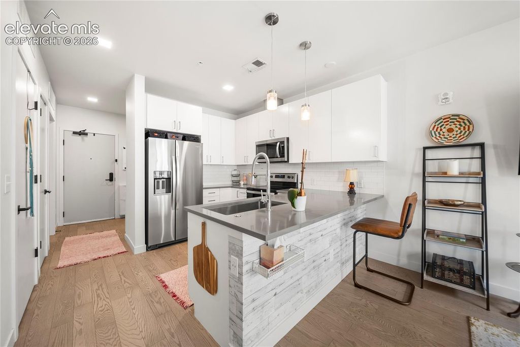 1898 S Bannock Street 202, Denver, CO 80223 — photo 2